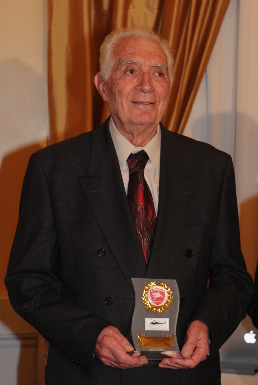 ΑΘΑΝΑΣΑΙΝΑΣ